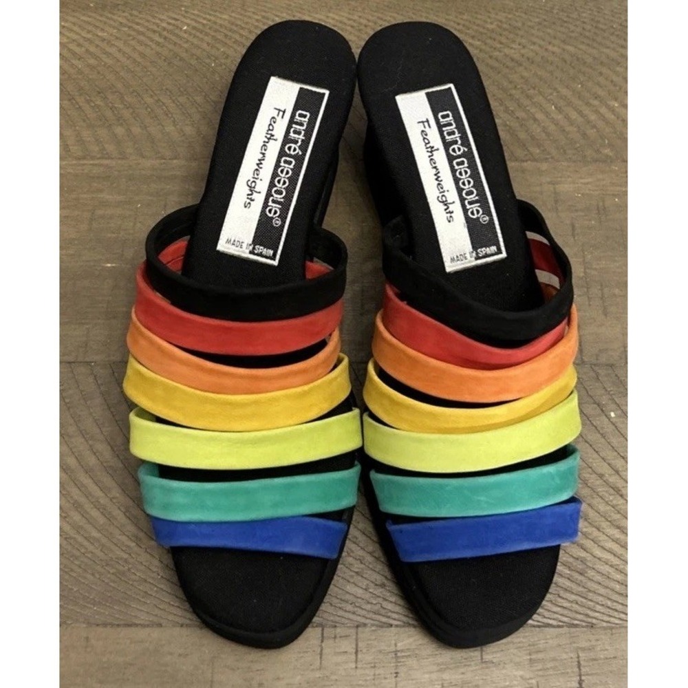 Women's Vintage Andre Assous Featherweights Rainbow Wedge Slide Sandals RARE 7.5